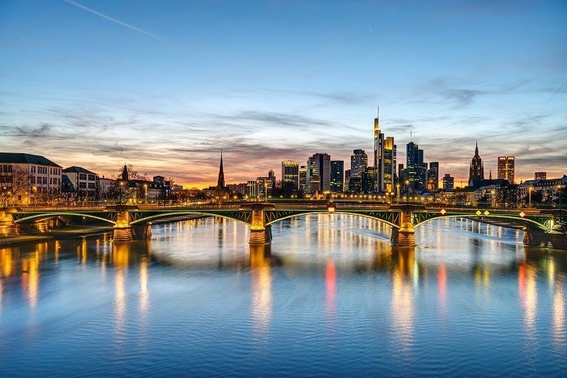 Trauerredner Frankfurt - Bei tollem Ambiente Abschied nehmen