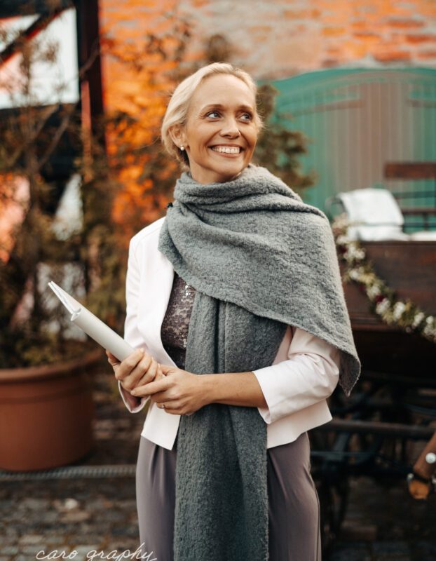 Trauerredner-Mannheim-WER-DU-WARST-Karina-Burgmann4-scaled