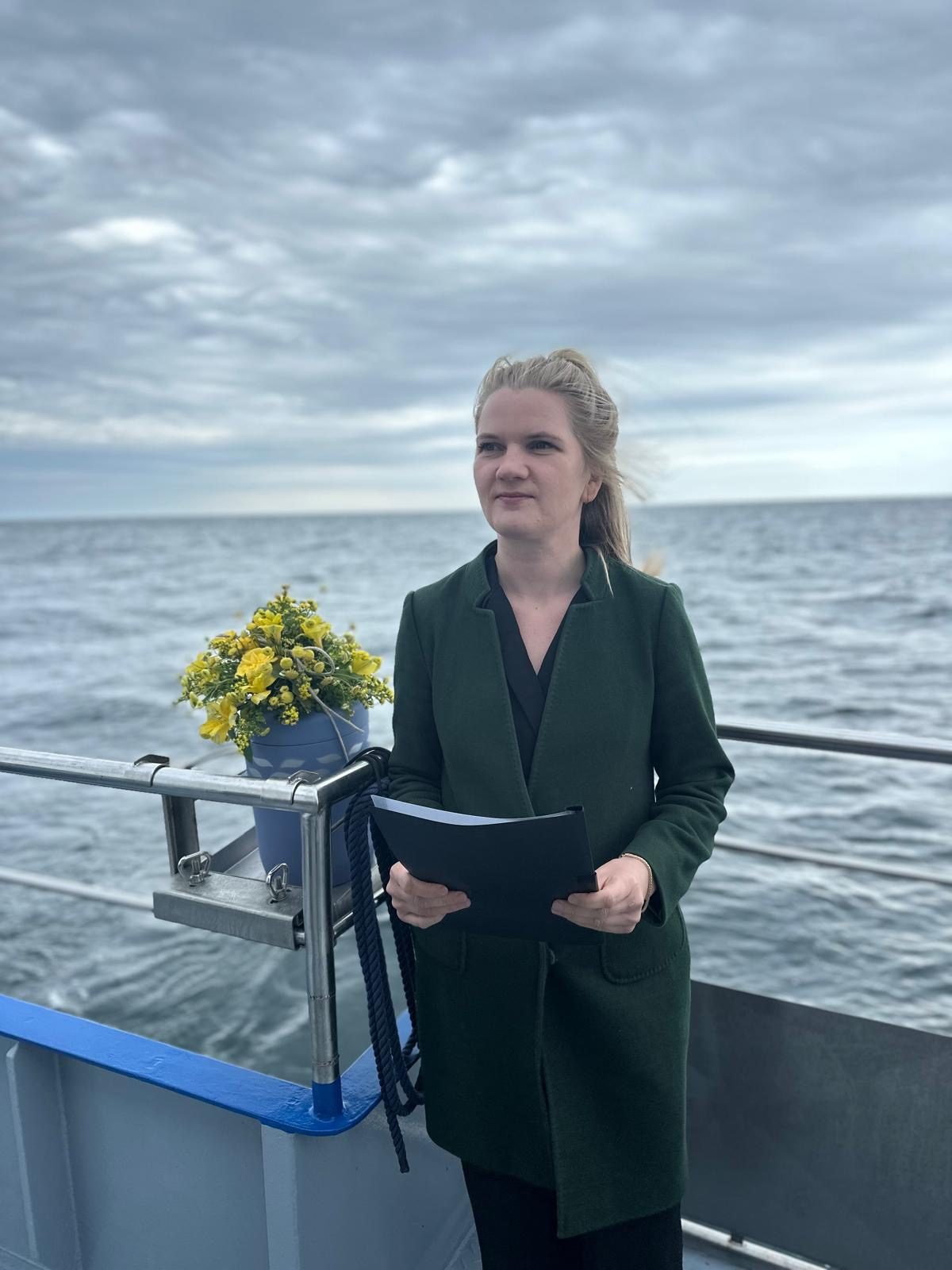 9528e2f7-8d39-41ae-a3b3-f0f1cf875523